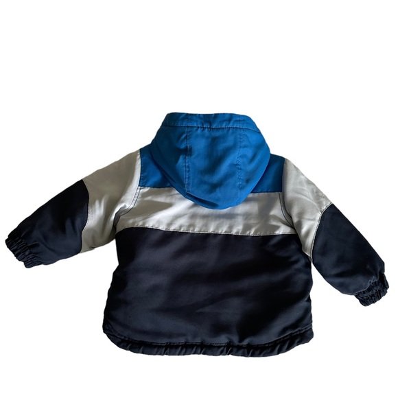 Set of 2. 2T winter jackets - Picture 6 of 8